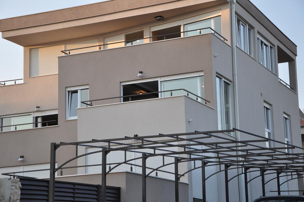 Apartments Prestige Petrčane Exterior foto