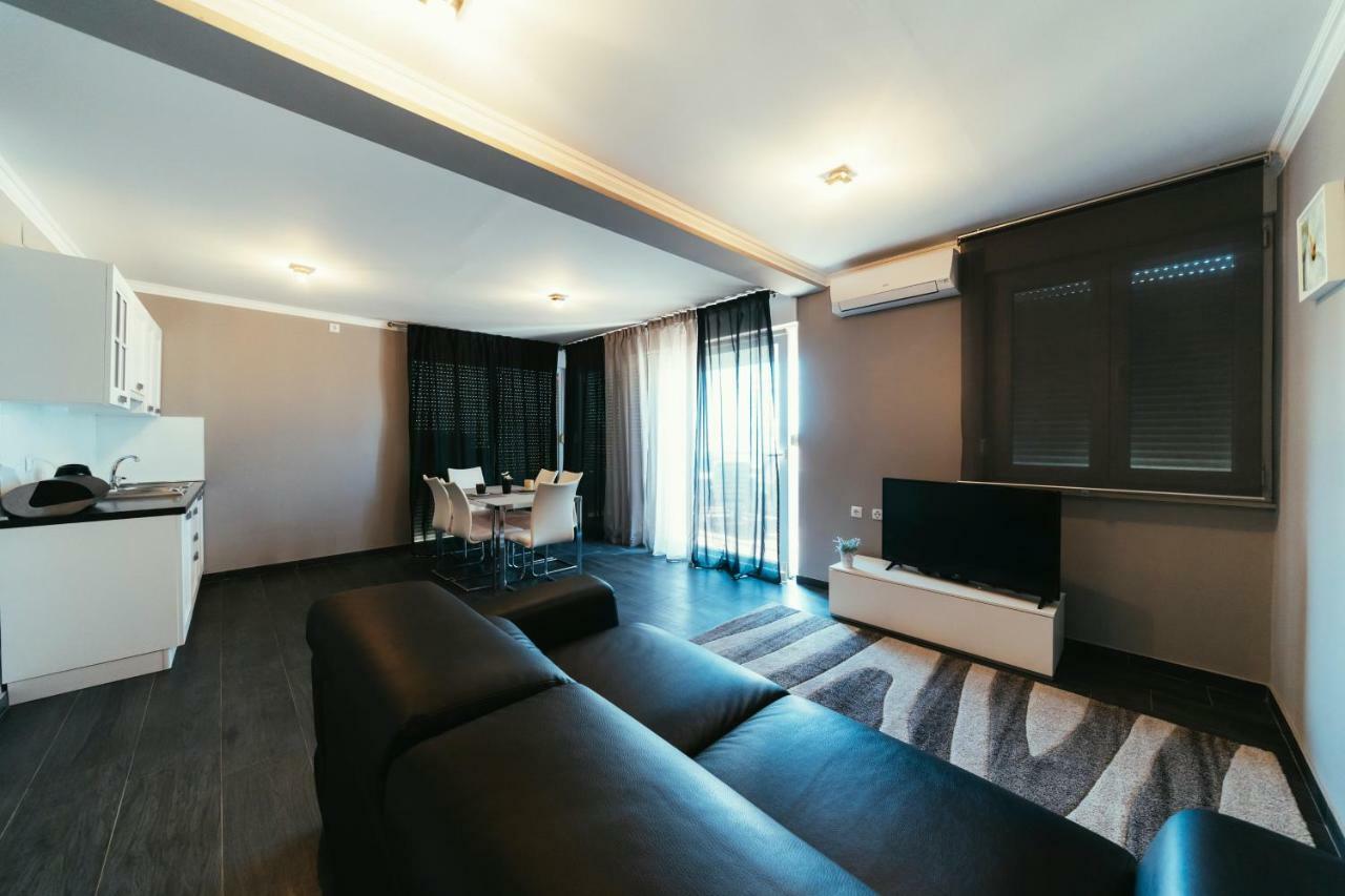 Apartments Prestige Petrčane Exterior foto