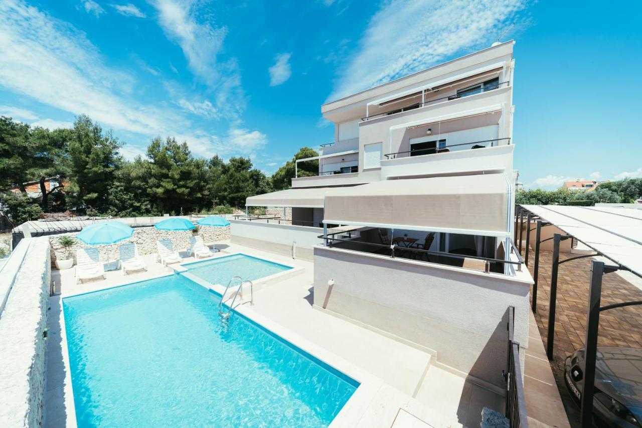 Apartments Prestige Petrčane Exterior foto
